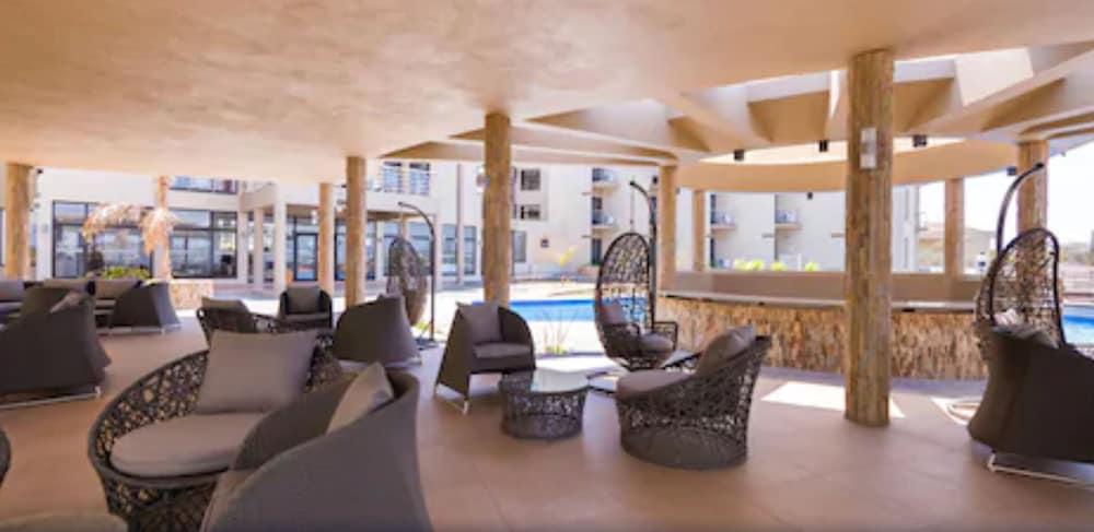 Hotel Vip Executive 테테 외부 사진