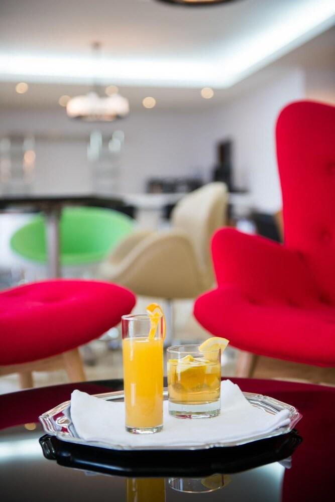 Hotel Vip Executive 테테 외부 사진