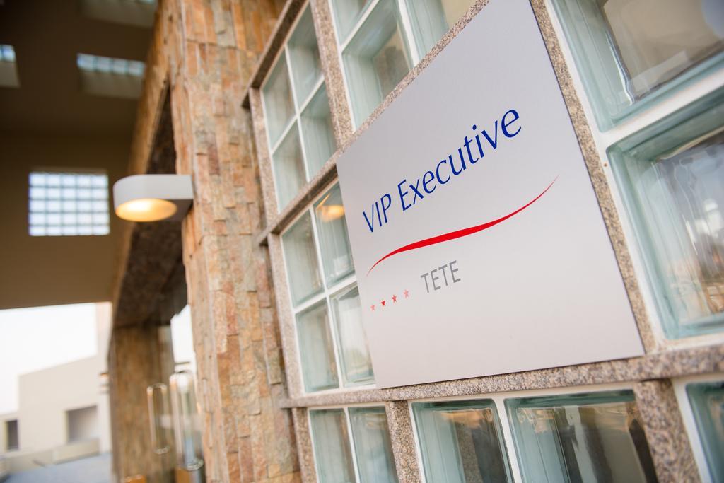 Hotel Vip Executive 테테 외부 사진